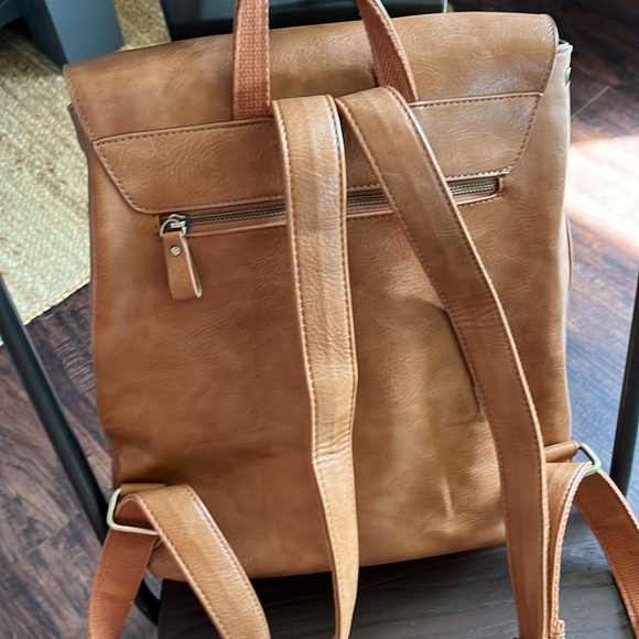 Joy Susan Backpack - Picture 3 of 3